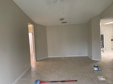 Building Photo - 6224 Country Fair Cir