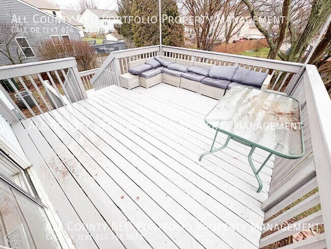 Building Photo - 522 Warwick Ln