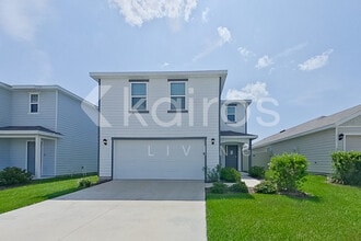 Building Photo - 8716 SW 44th Ct