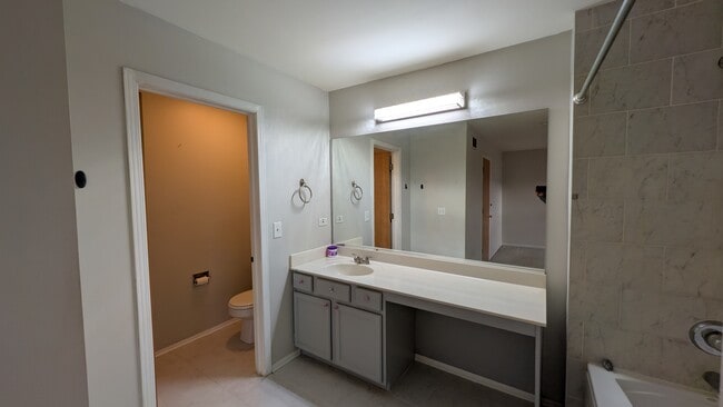 Building Photo - 205 Key Largo Dr