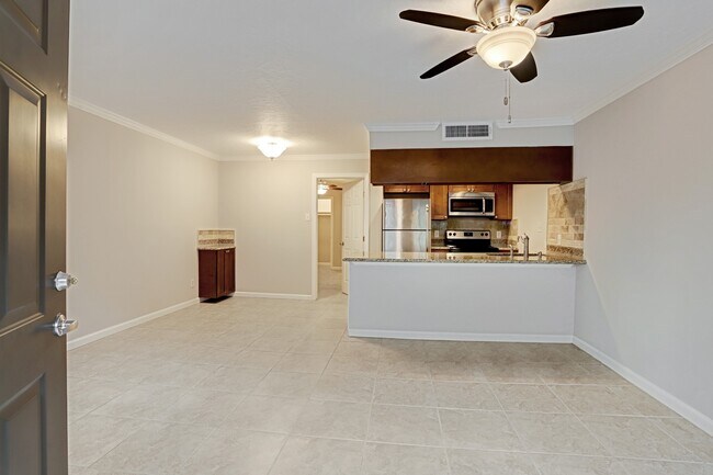 Primary Photo - 5151 Richmond Ave.