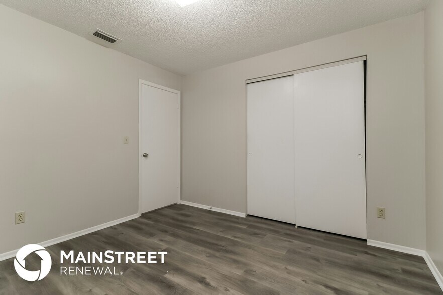 Building Photo - 2395 Florida Ave