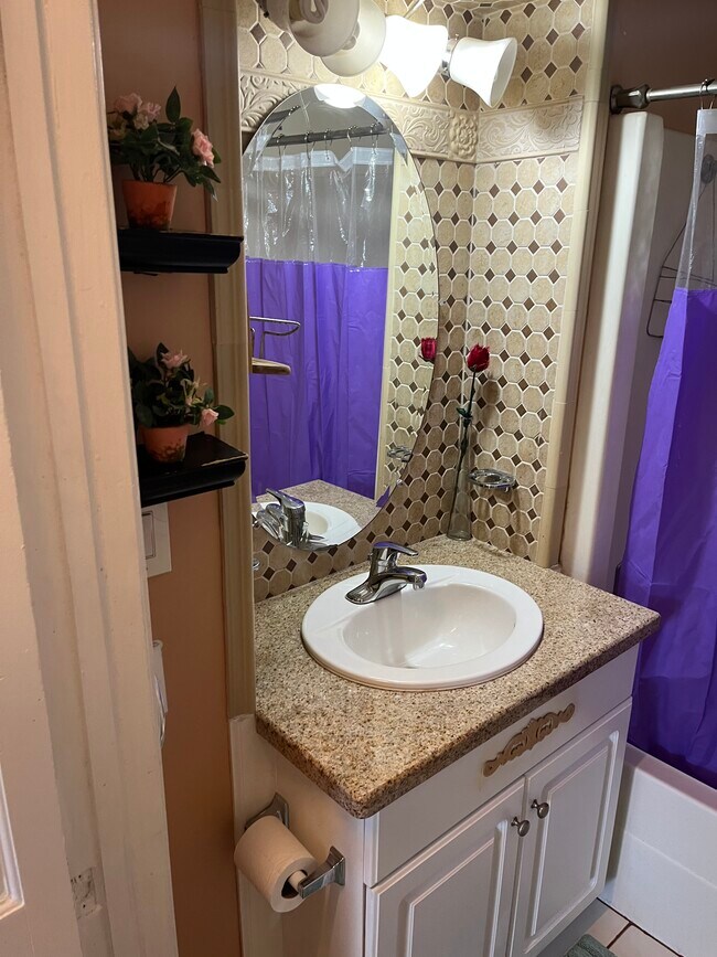 Building Photo - 22751 Mariano St