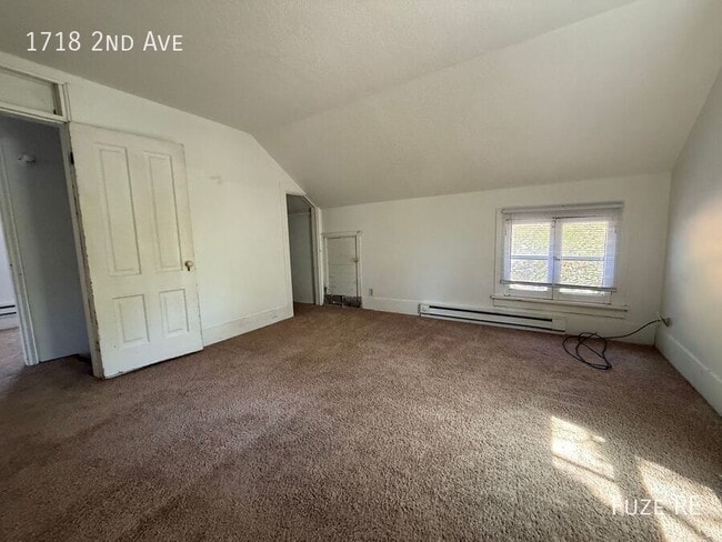 Building Photo - 1718 2nd Ave
