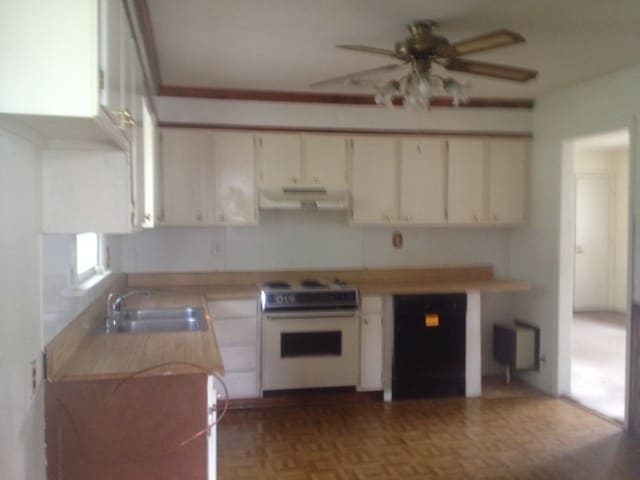 Building Photo - 515 York Ave