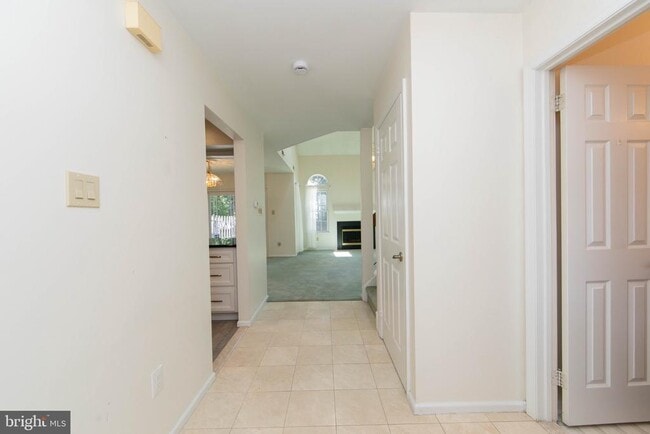 Building Photo - 178 Kettlebrook Dr