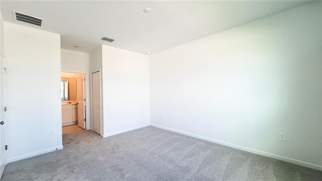 Building Photo - 5177 Green Belt Dr