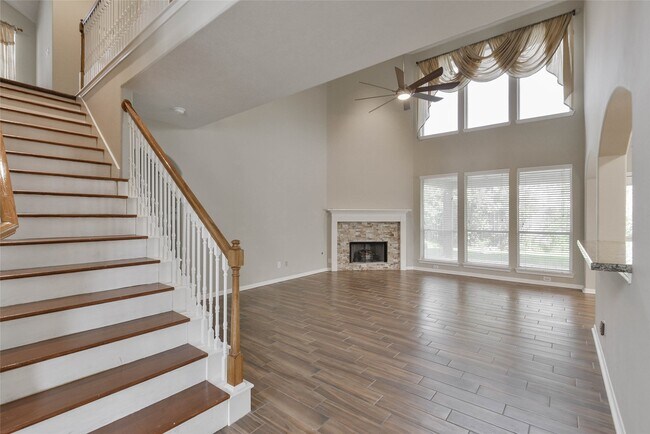 Building Photo - 21808 Maidens Crossing Dr