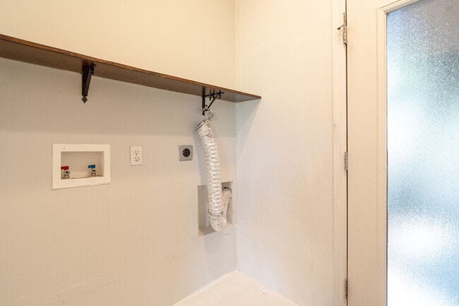 Building Photo - 3903 Dunleer Ct