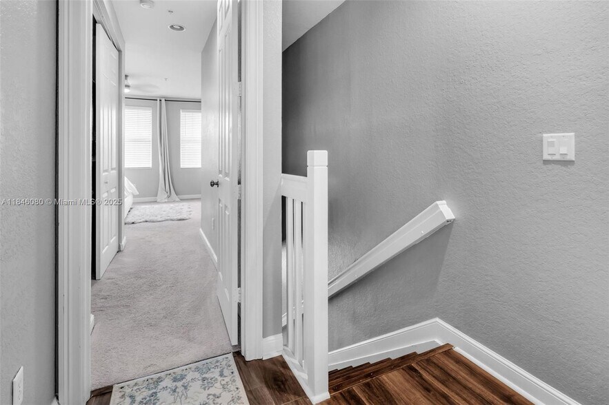 Building Photo - 447 Corte Madera Ln
