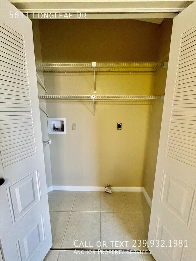 Building Photo - 5611 Longleaf Dr