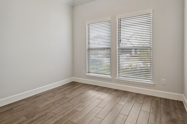 Building Photo - 14866 Whistling Duck Ln