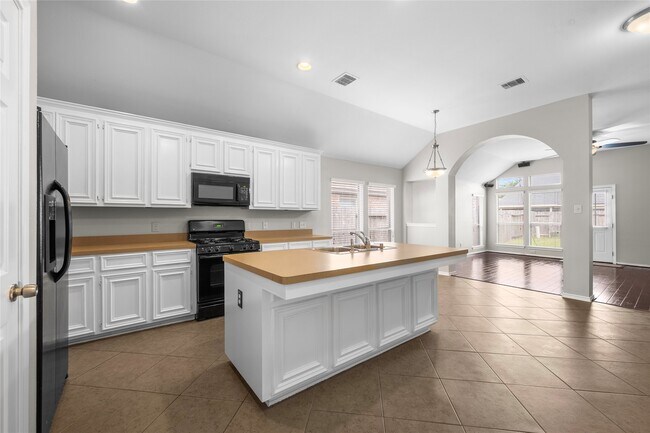 Building Photo - 13134 Arden Ridge Ln