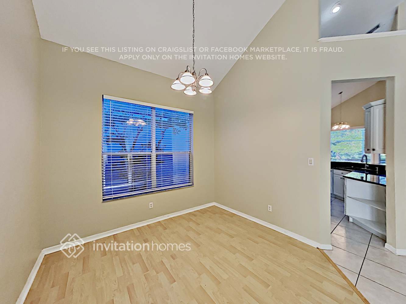 Building Photo - 272 Churchill Dr