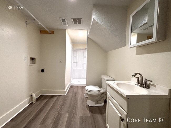 Building Photo - 4723 Mercier St