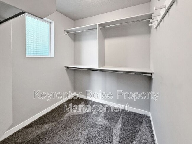 Building Photo - 4072 E Blueberry St