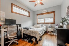 Building Photo - 1019 W Oakdale Ave