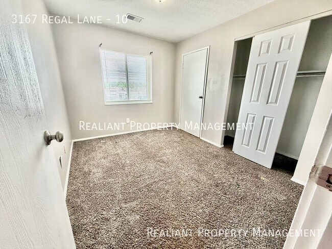 Building Photo - 3167 Regal Ln