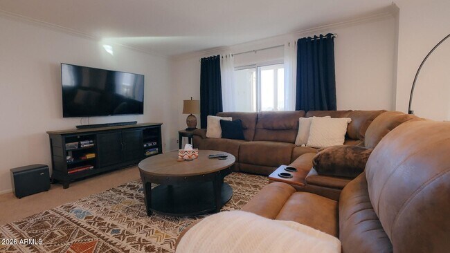 Building Photo - 7940 E Camelback Rd