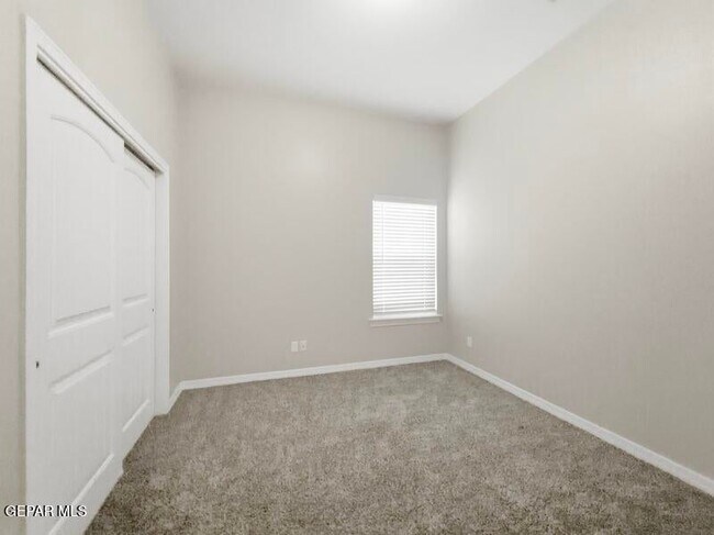 Building Photo - 11365 Hidalgo Dr