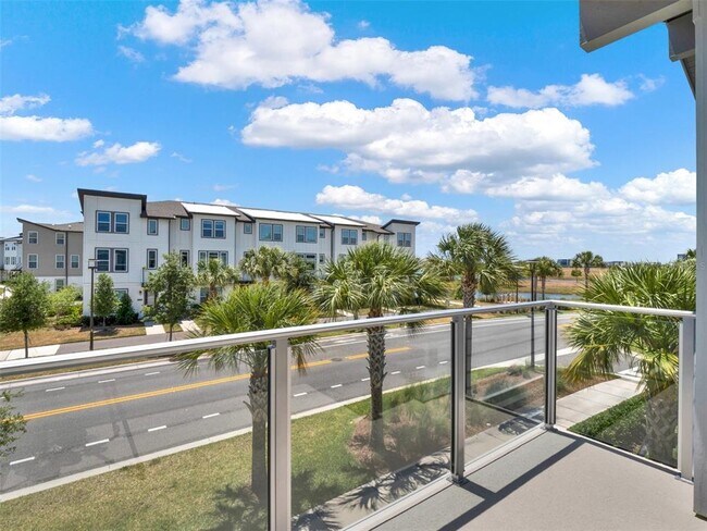 Building Photo - 13782 Grignard Aly