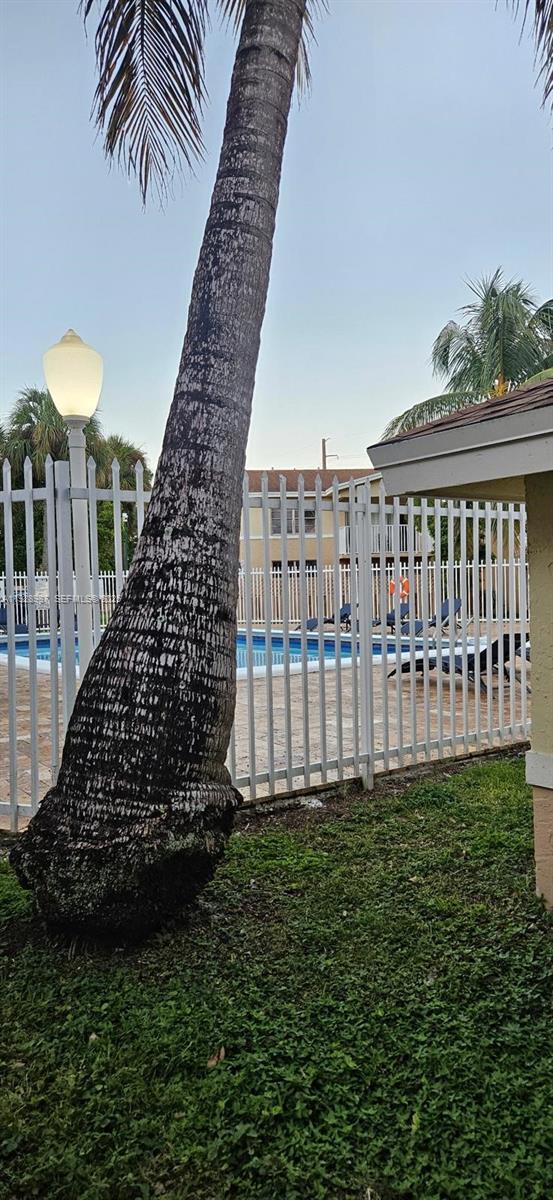 Building Photo - 4210 NW 79th Ave