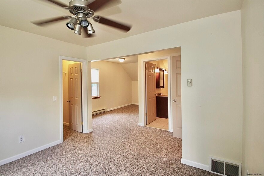 Building Photo - 7988 Mariaville Rd