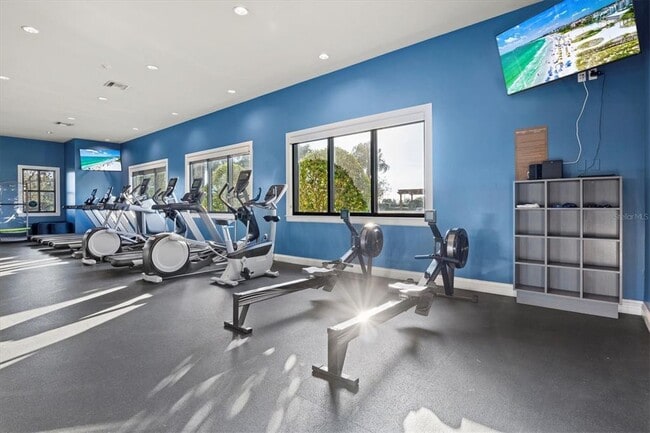 Building Photo - 5709 Silver Sun Dr