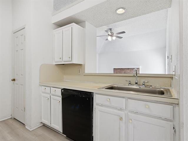 Building Photo - 2103 Overview Ln