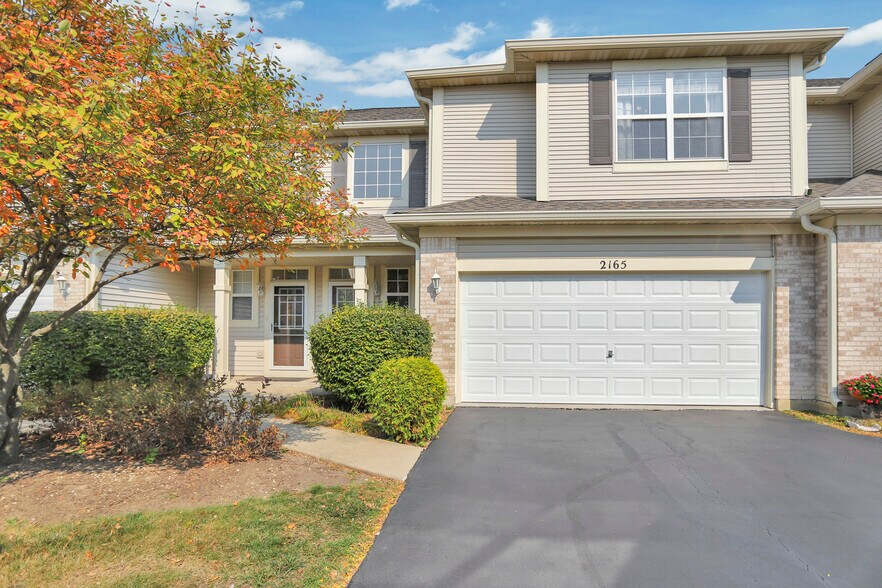 Building Photo - 2165 Sunrise Cir