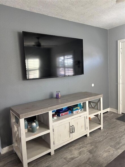 Building Photo - 304 53rd St W