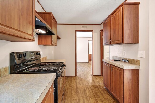 Building Photo - 204 Morris Ln