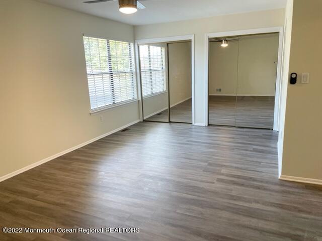 Building Photo - 331 Oak Knoll Dr