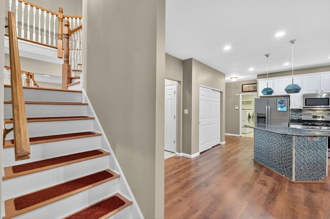 Building Photo - Stunning 4,166 Sq. Ft. Home in Westridge Oaks – Upgraded Throughout!