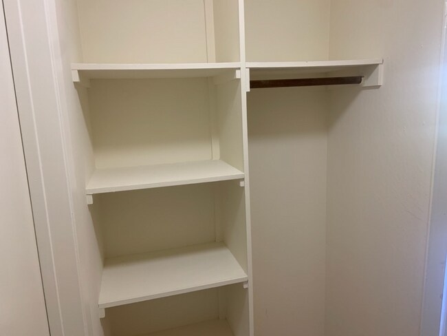 Building Photo - Studio Condo Available with $500 OFF FIRST MONTH'S RENT!!!