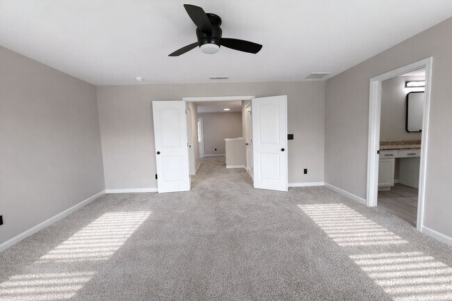 Building Photo - 12881 Clydesdale Dr