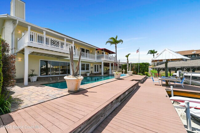 Building Photo - 2230 Sykes Creek Dr