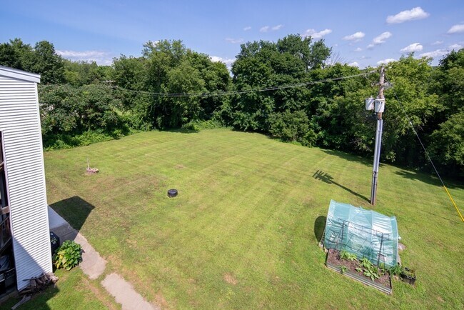 Building Photo - 50-62 East Street - 3A