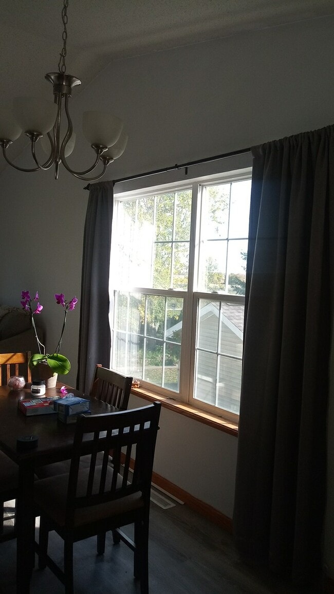 Building Photo - 1675 Hemingway Ln