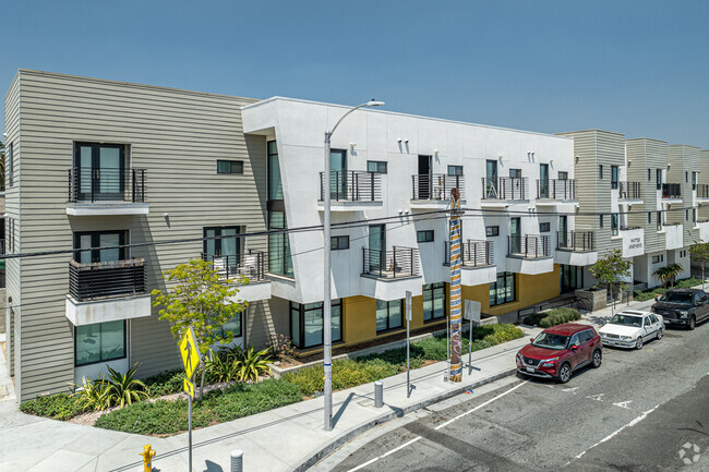 Primary Photo - Whittier Place II