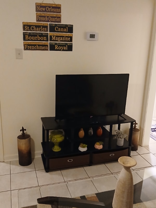 Building Photo - 3006 Panama St