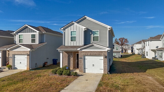 Building Photo - 6393 Raibow Row