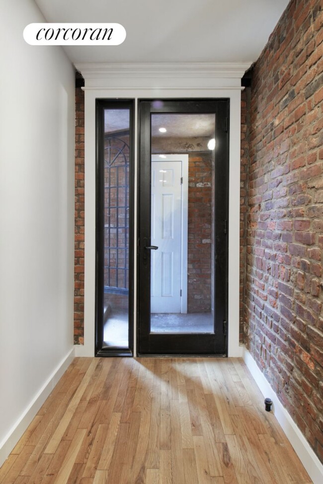 Building Photo - 89 2nd Pl