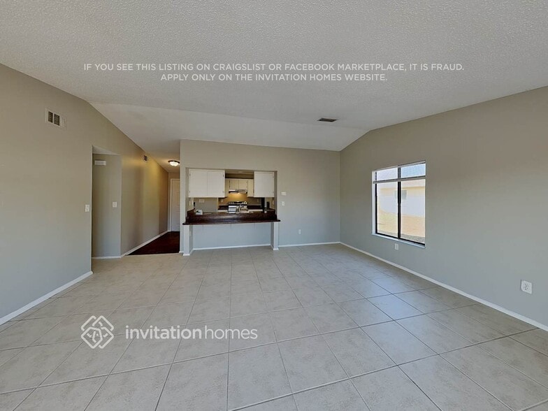 Building Photo - 3355 Ginsing Ln