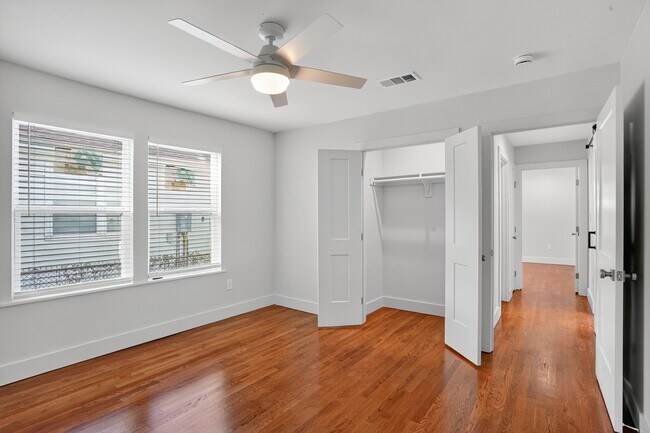 Building Photo - 2825 Cherry St