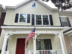 Building Photo - 8929 Silk Bay Pl