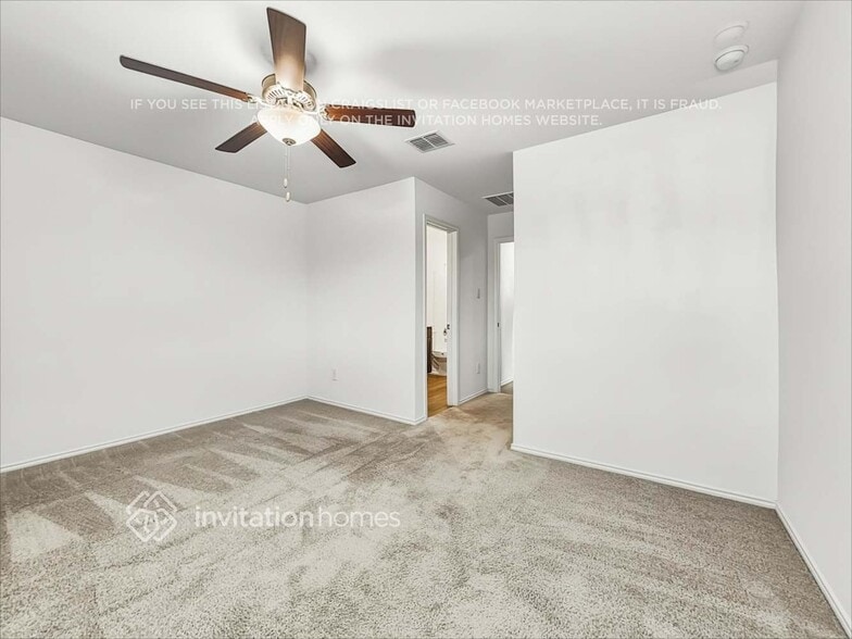 Building Photo - 3222 Crestone Dr