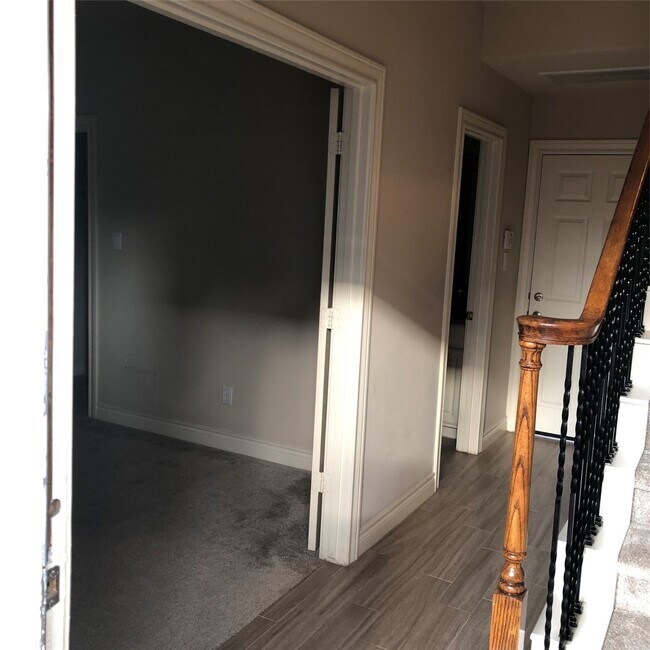 Building Photo - 3404 Nance St