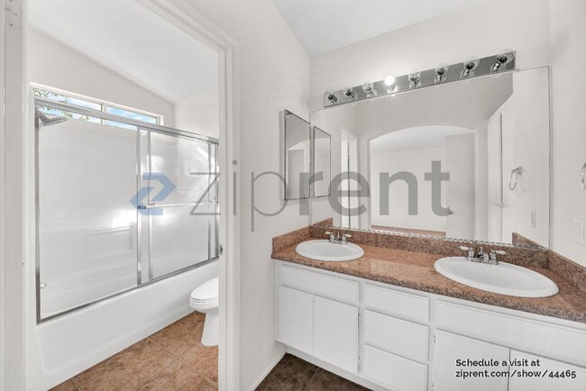Building Photo - 37551 Deville St