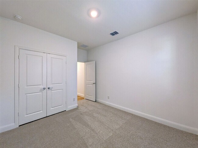 Building Photo - 1457 Ranchero Rodeo Rd